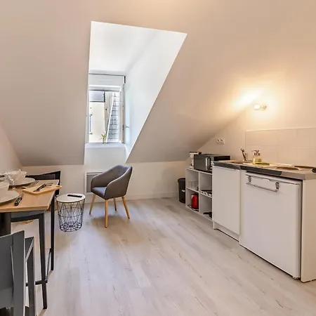 Apartment Le Poete - T2 Proche Centre *