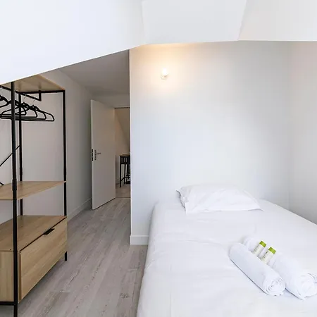 Le Poete - T2 Proche Centre Apartment